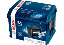 BATERIA BOSCH S5X 60D- A VISTA A BASE DE TROCA C/1 ANO E MEIO DE GARANTIA
